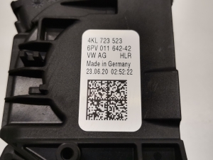 AUDI e-tron SUV (2018–2026) Accelerator pedal 4KL723523 - 4