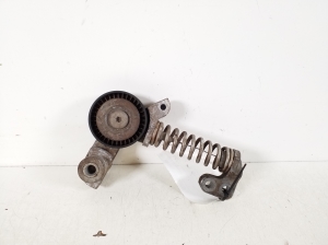  Generator tensioner 