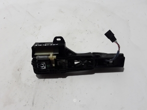 RENAULT Megane IV (2016–2022) Front door external opening handle and its details - 3