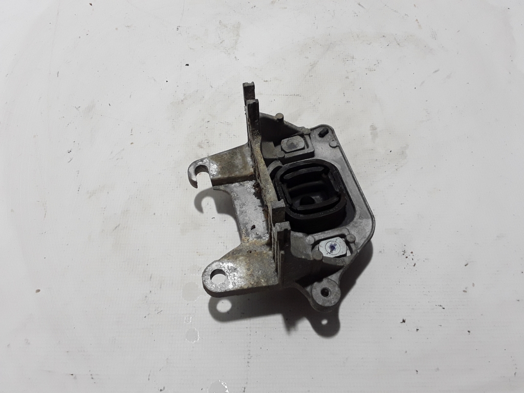 RENAULT Trafic 3 generation (2014-2023) Gearbox Mount 112228161R 21060461