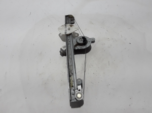 Front door window regulator - 8200603858