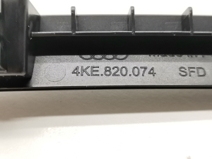 AUDI e-tron SUV (2018–2026) Dashboard trim 4KE820074 - 2