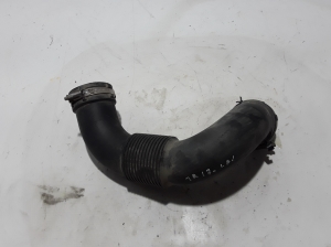  Air intake hose 