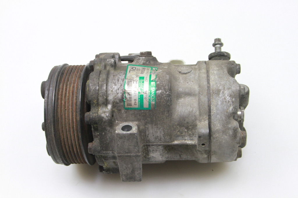 Opel Meriva (2003–2010) A/C compressor 24421642 Opel Meriva (2003–2010) A/C compressor 24421642