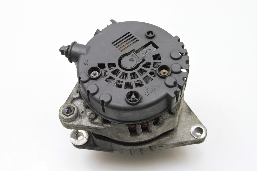 KIA Sportage 3 generation (2010-2015) Alternator 373002A850 25097802