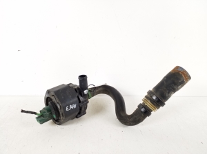 Pompe à eau auxiliaire - 144B03731R