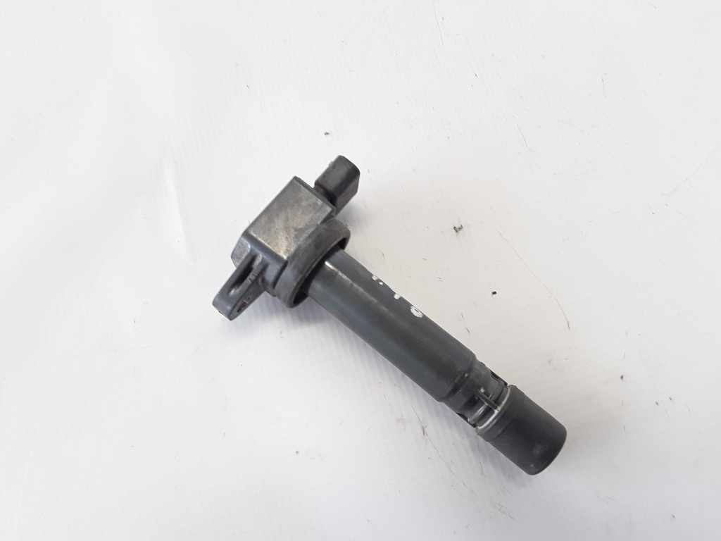Used VOLVO XC90 Ignition coil 8687939