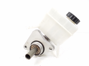 Mercedes Benz SLK-Class 172 (2011–2026) Brake master cylinder A1724300101 - 2
