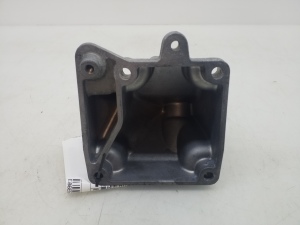 Mercedes Benz E-Class W211 (2002–2009) Motorhalter A2722231704 - 3