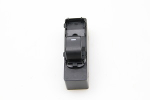 Rear side door window switch - KD4566380