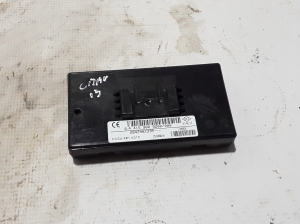 Steuergerät - 284298233R