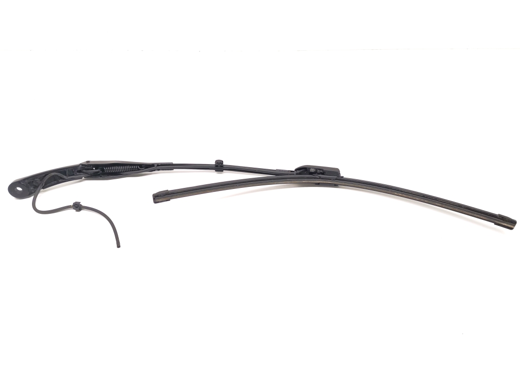 Used Tesla Model Y Windshield wiper blade 149024600B