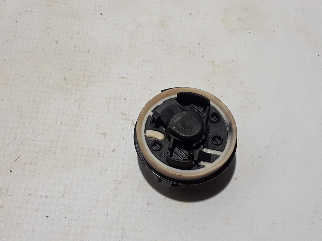 Mercedes Benz GLC-Class 253 (2015–2019) Airbagsensor A2139051400 Mercedes Benz GLC-Class 253 (2015–2019) Airbagsensor A2139051400