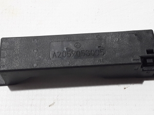 Mercedes Benz GLC-Class 253 (2015–2019) Antenna amplifier A2059053005 - 2