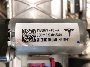 Tesla Model Y Y (2020–2026) Stūres statnis un tā detaļas 1188871-00-A - 4