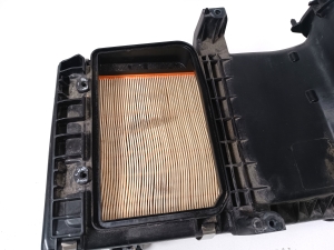  Air filter housing 