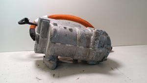  Air conditioner compressor 