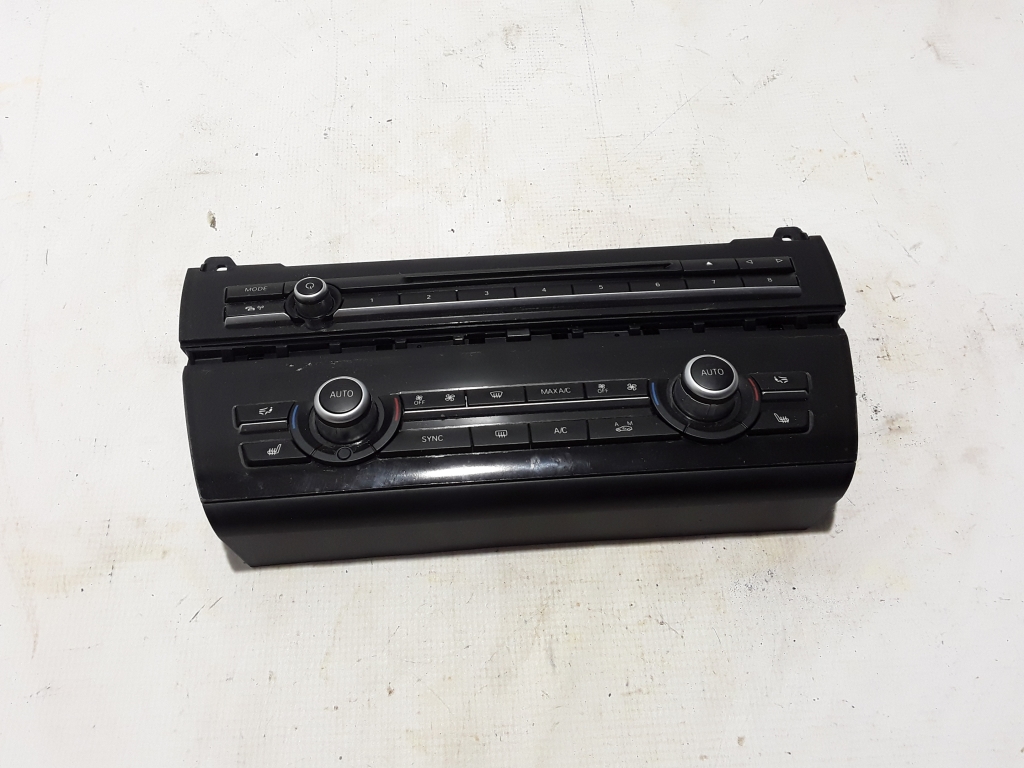 BMW 5 Series F10/F11 (2009-2017) Climate  Control Unit 9331829 21061101