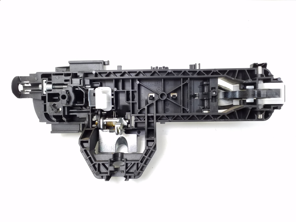 MERCEDES-BENZ SLK-Class R172 (2011-2020) Наружная ручка передней левой двери A2047602134 22003081