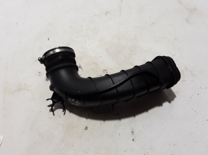  Air intake hose 