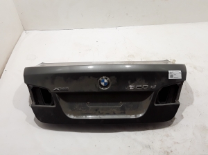   Trunk lid  - 7240552 