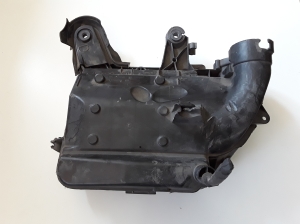 Peugeot 5008 (2009–2016) Luftfiltergehäuse 9673061080 - 2