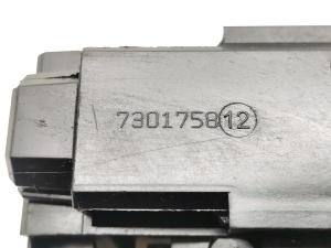 BMW i 3 I01 (2013–2026) Rear side door interior handle 7301758 - 3