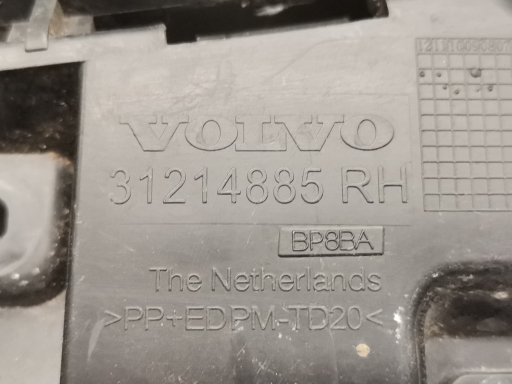 VOLVO C30 1 generation (2006-2013) Front Right Fender Holder 31214885 21189115