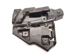 Front fender bracket - 31214885