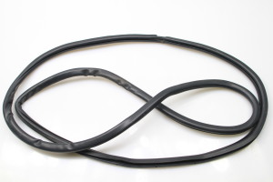 Rear side door seal on the door - 