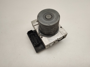 Mercedes Benz CLS-Class 218 (2011–2018) ABS bloks A2184313212 - 4