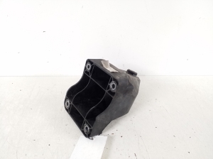 Mercedes Benz E-Class W213 (2017–2026) Engine bracket A6542230100 - 2