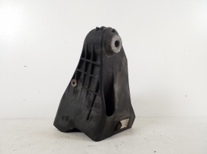 Mercedes Benz E-Class W213 (2017–2026) Engine bracket A6542230100 - 3