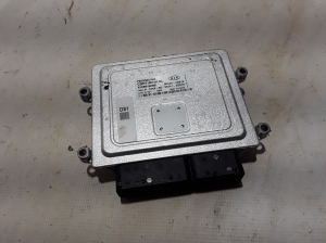 Kia Soul (2014–2019) Getriebesteuergerät 954402D810 - 3