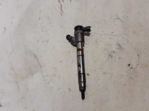   Fuel injector 