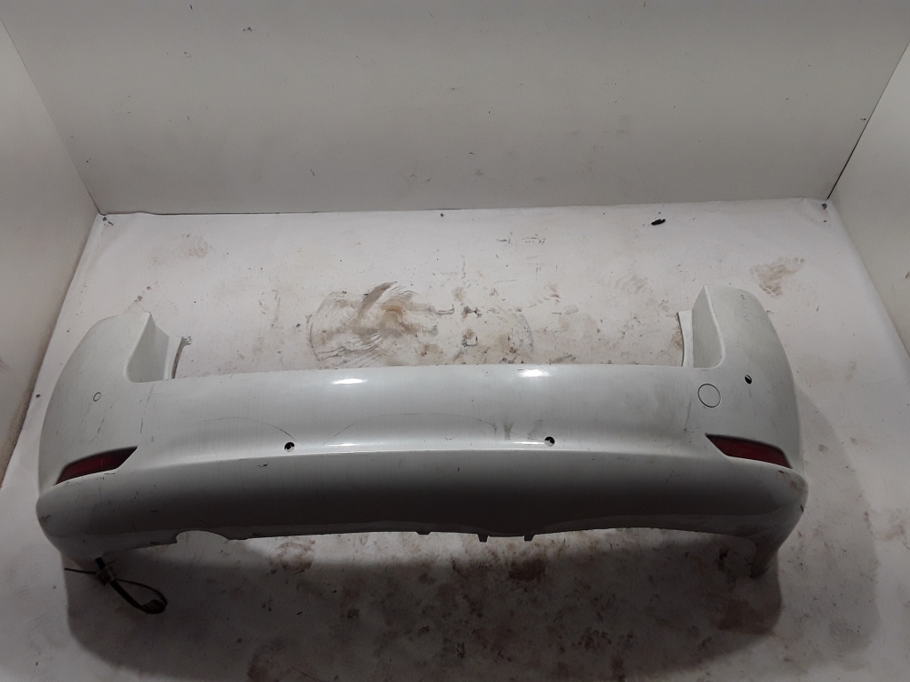 Peugeot 508 (2010–2017) Tagumine kaitseraud 9671563077 Peugeot 508 (2010–2017) Tagumine kaitseraud 9671563077