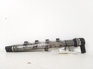   Common Rail Kraftstoffleitung und ihre Bauteile  -  