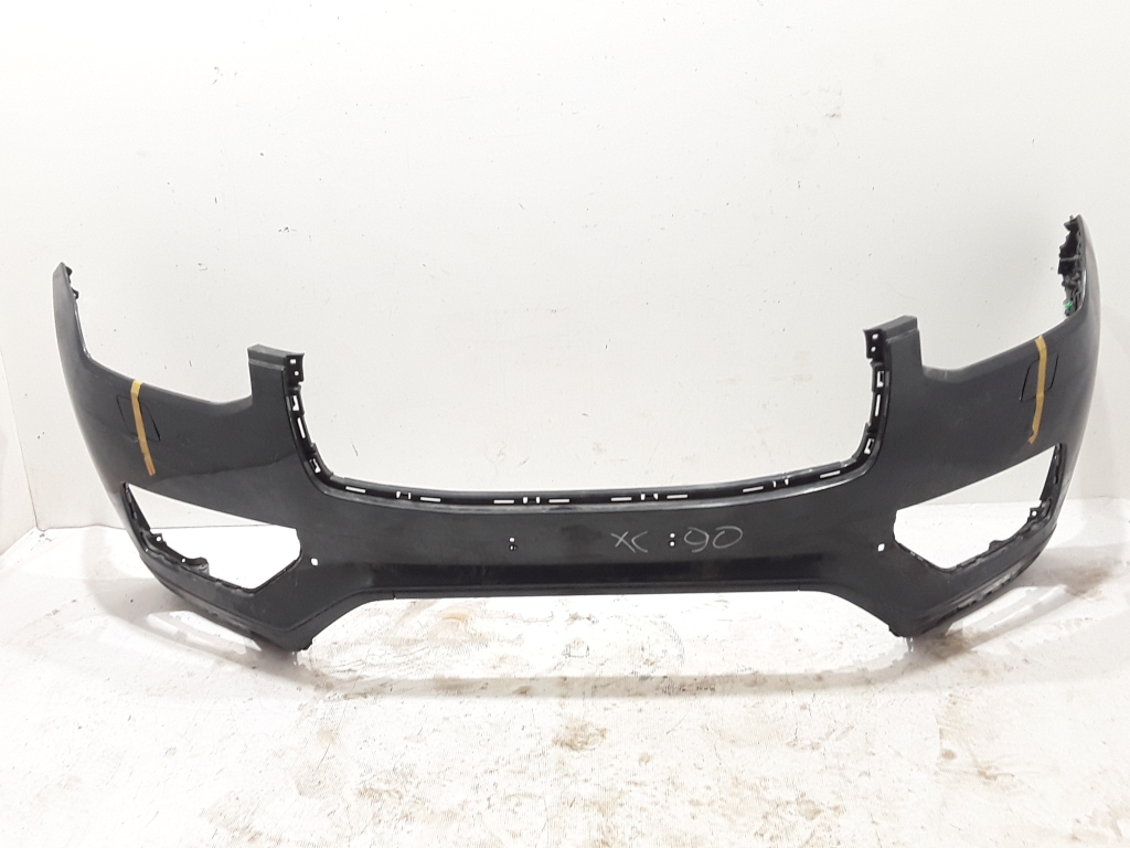 Used VOLVO XC90 Front bumper 31353362