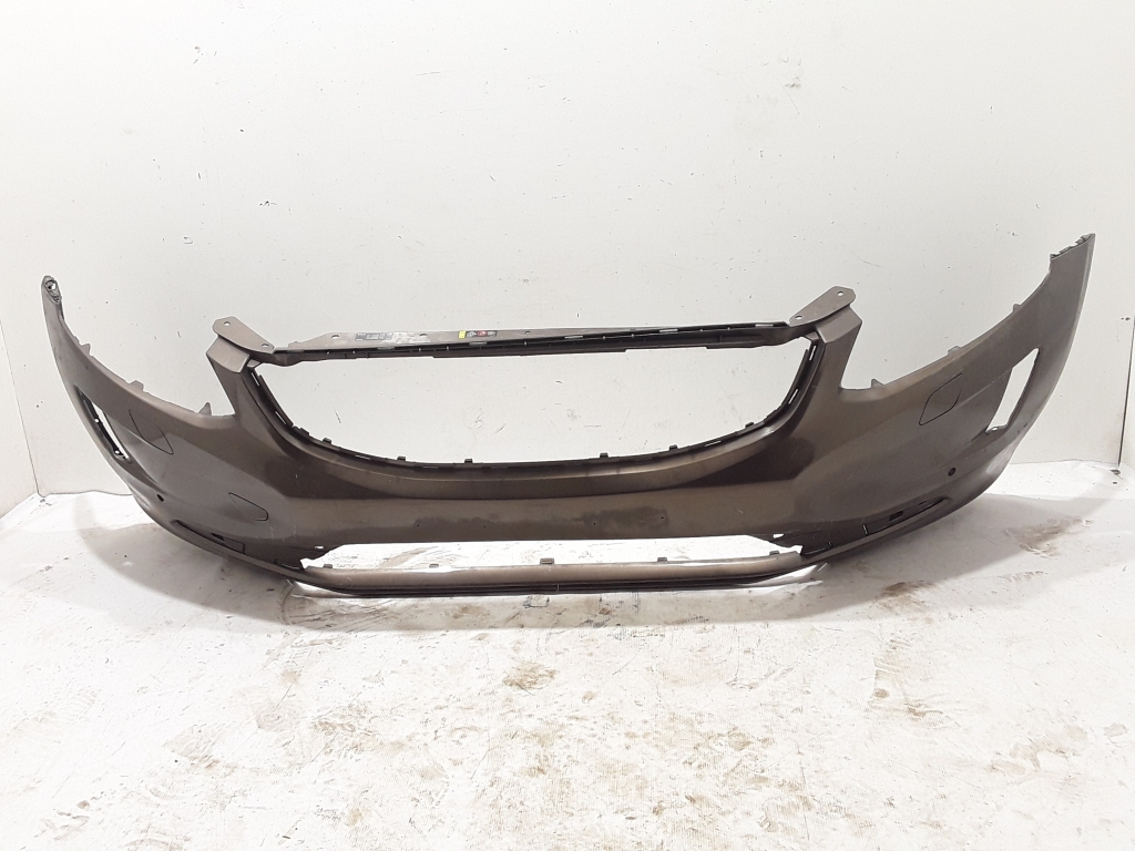 Used VOLVO XC60 Front bumper 31323765