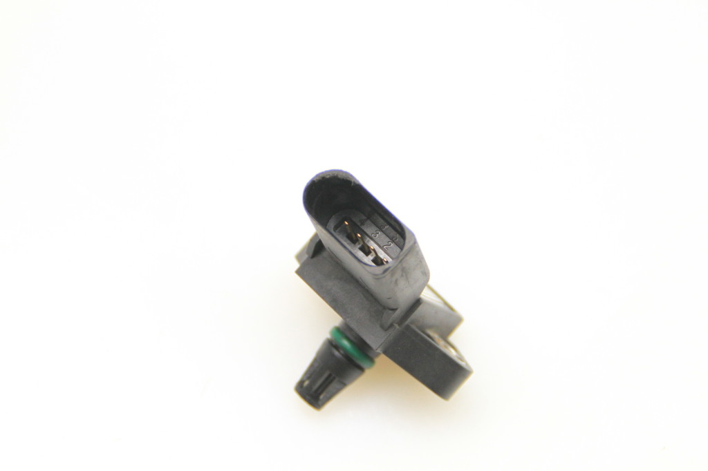 VOLKSWAGEN Passat B6 (2005-2010) Intake Manifold Pressure Sensor 038906051C 25097873