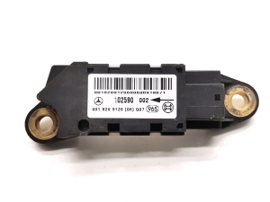 Mercedes Benz E-Class W211 (2002–2009) Airbagsensor A0018209126