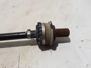 VOLVO V60 (2018–2026) Tagumine veovõll ja selle osad 31437460 - 3