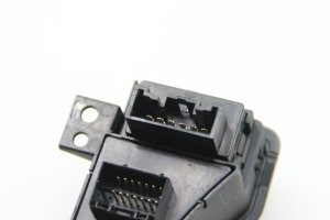 Kia Sportage (2010–2016) Headlight leveling switch 937003U690 - 4