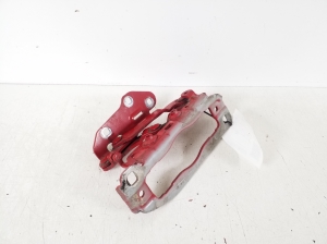 Mercedes Benz C-Class 204 (2007–2014) Hood hinge A2048800728 - 2