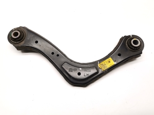 Rear control arm - 55100F2BA0