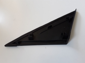Ford Focus (2011–2018) Mirror triangle trim BM51A16004 - 3