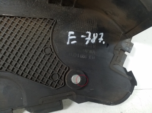 Volkswagen Passat CC CC (2008–2017) Timing belt cover 03L109147B - 2
