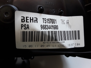 Peugeot 5008 (2009–2016) Salongi puhuri mootor 9683441680 - 3