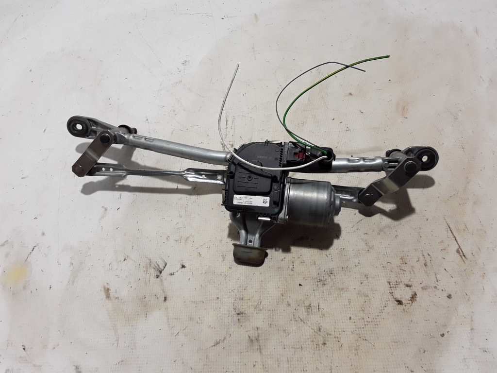 PEUGEOT 3008 2 generation (2017-2023) Front Windshield Wiper Mechanism 9824762480 21063782