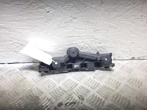 Dacia Sandero (2012–2021) Front bumper bracket 631427092R - 2